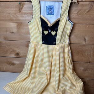 Dirndl German Dress Costume Yellow Gingham Heart-Accent Dress